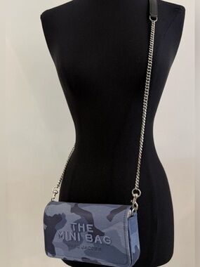 MARC JAVOBS, Mini Crossbody in Blue Camouflage Print.. NEW!!!🔥🔥🔥
